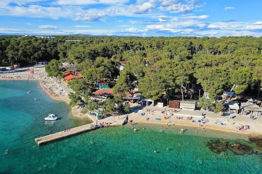 Mobile Home La Vida Biograd Na Moru Exterior foto